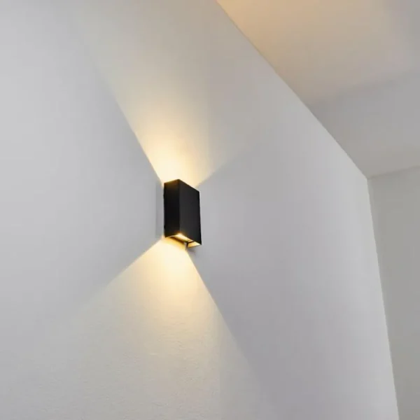 hofstein Applique murale Benin LED Noir, 1 lumière* Lampes Modernes