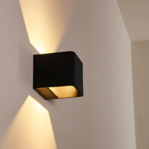 hofstein Applique murale Chuitna LED Noir, 1 lumière* Lampes Modernes