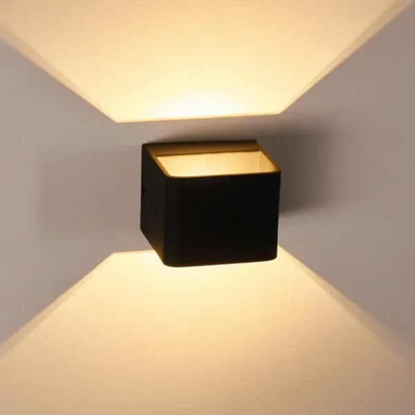 hofstein Applique murale Chuitna LED Noir, 1 lumière* Lampes Modernes