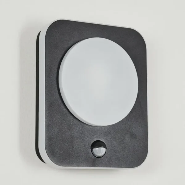 hofstein Applique murale d'extérieur Haga LED Noir, 1 lumière, Détecteur de mouvement* Lampes Modernes