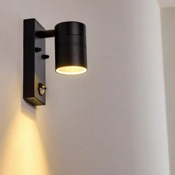hofstein Applique murale d'extérieur Froslev LED Noir, 1 lumière, Détecteur de mouvement* Lampes Modernes