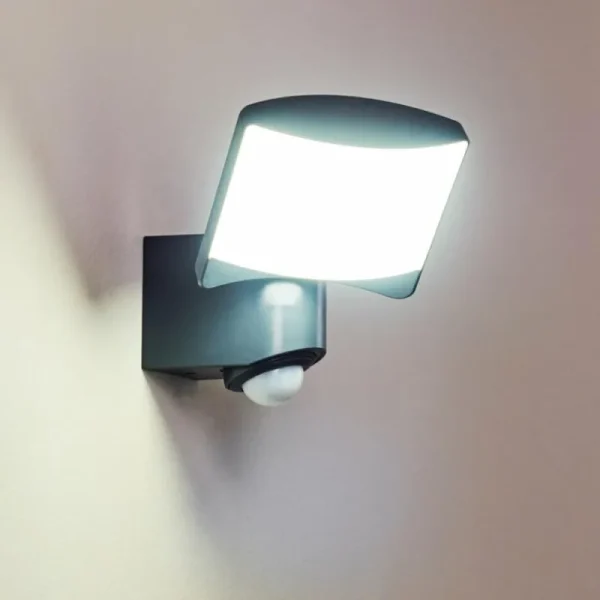 hofstein Applique murale d'extérieur Larvik LED Anthracite, 1 lumière, Détecteur de mouvement* Lampes Modernes