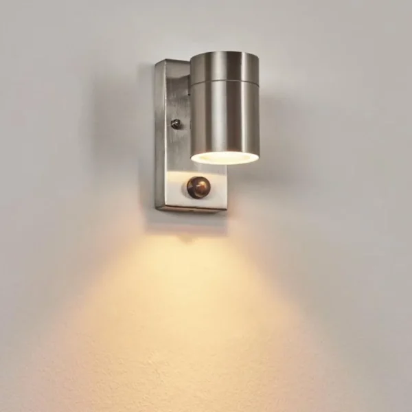 hofstein Applique murale d'extérieur Bessiebelle Acier inoxydable, 1 lumière, Détecteur de mouvement* Lampes Modernes