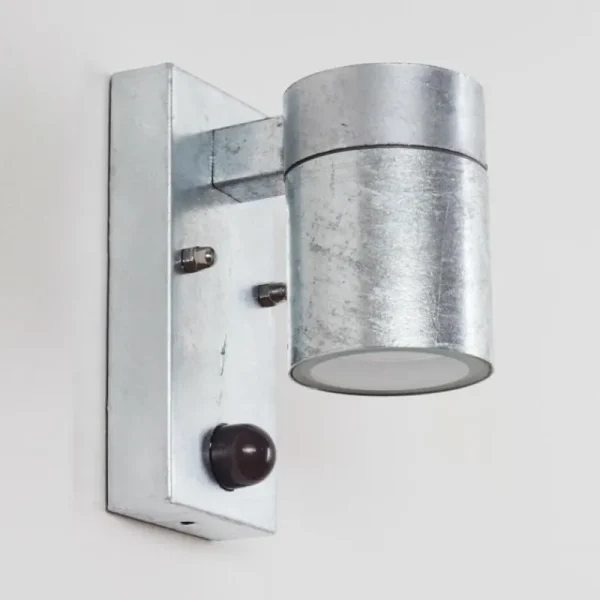 hofstein Applique murale d'extérieur Bessiebelle Zingué, 1 lumière, Détecteur de mouvement* Lampes Modernes