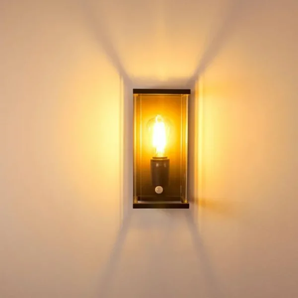 hofstein Applique murale d'extérieur Faroer Noir, 1 lumière, Détecteur de mouvement* Lampes Modernes