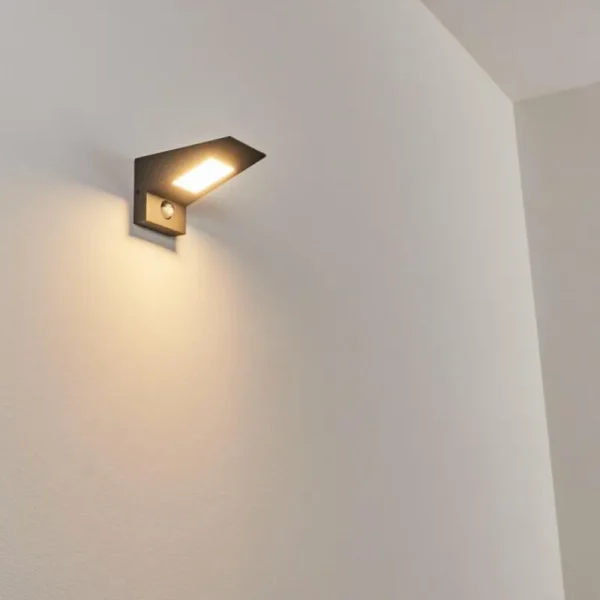 hofstein Applique murale d'extérieur Matlava LED Anthracite, Blanc, 1 lumière, Détecteur de mouvement* Lampes Modernes