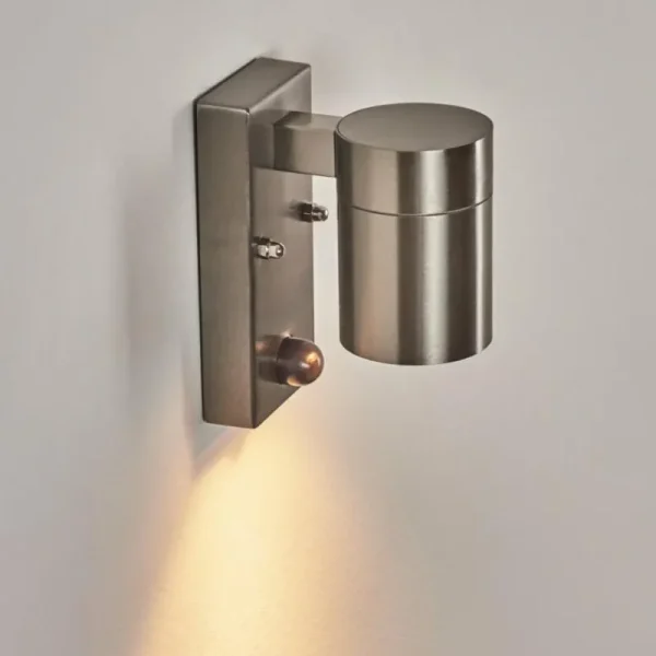 hofstein Applique murale d'extérieur Bessiebelle Acier inoxydable, 1 lumière, Détecteur de mouvement* Lampes Modernes