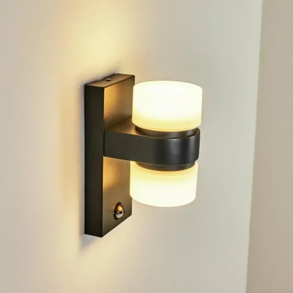 hofstein Applique murale d'extérieur Tiarp LED Noir, 2 lumières, Détecteur de mouvement* Lampes Modernes