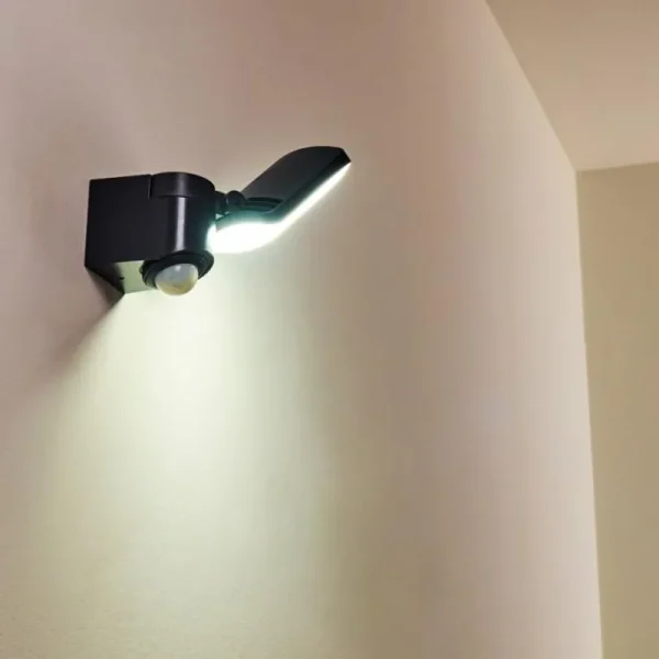 hofstein Applique murale d'extérieur Larvik LED Anthracite, 1 lumière, Détecteur de mouvement* Lampes Modernes