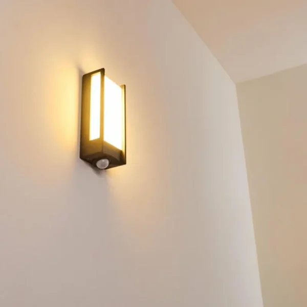 hofstein Applique murale d'extérieur Skove LED Anthracite, 1 lumière, Détecteur de mouvement* Lampes Modernes
