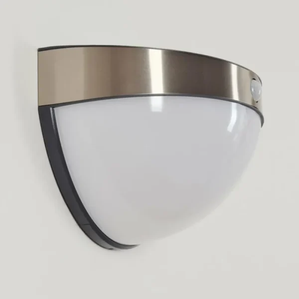 hofstein Applique murale d'extérieur Pori LED Chrome, 1 lumière, Détecteur de mouvement* Lampes Modernes