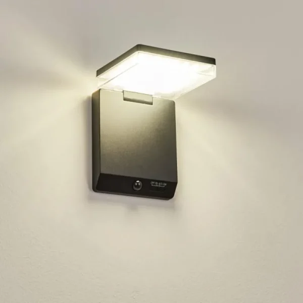 hofstein applique solaire Lonquimai LED Noir, 1 lumière, Détecteur de mouvement* Lampes Modernes