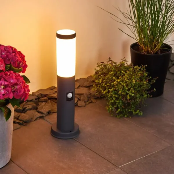 hofstein Borne lumineuse Gaborone Anthracite, 1 lumière, Détecteur de mouvement* Lampes Modernes