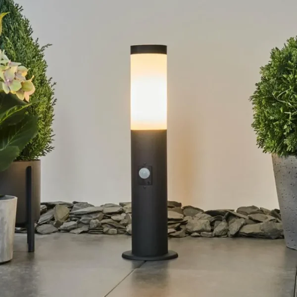 hofstein Borne lumineuse Ruti Noir, 1 lumière, Détecteur de mouvement* Lampes Modernes