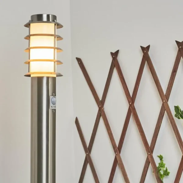 hofstein Borne lumineuse Tunes Nickel mat, 1 lumière, Détecteur de mouvement* Lampes Modernes