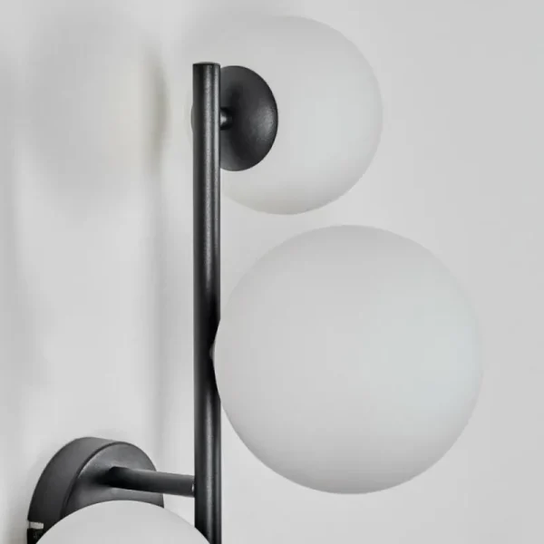 hofstein Chehalis Boule lumineuse, Applique murale Blanc, 3 lumières* Lampes En Verre