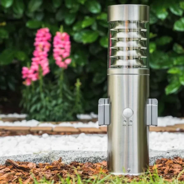hofstein Dakar Borne lumineuse, Lampadaire Acier inoxydable, 1 lumière, Détecteur de mouvement* Lampes Modernes