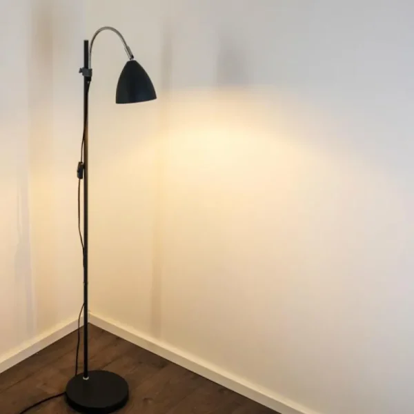 hofstein Lampadaire MURURETA Noir, 1 lumière* Lampes Modernes