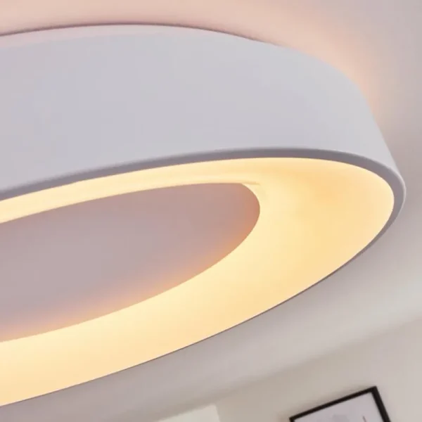hofstein Plafonnier Casina LED Blanc, 1 lumière, Télécommandes* Lampes Modernes