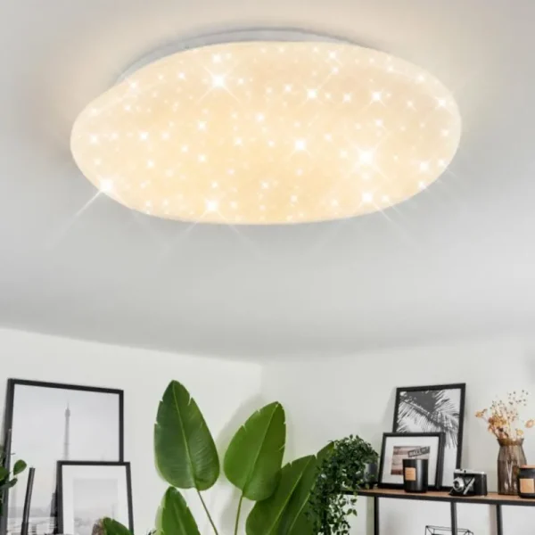 hofstein Plafonnier Esgos LED Blanc, 1 lumière, Télécommandes* Lampes Modernes