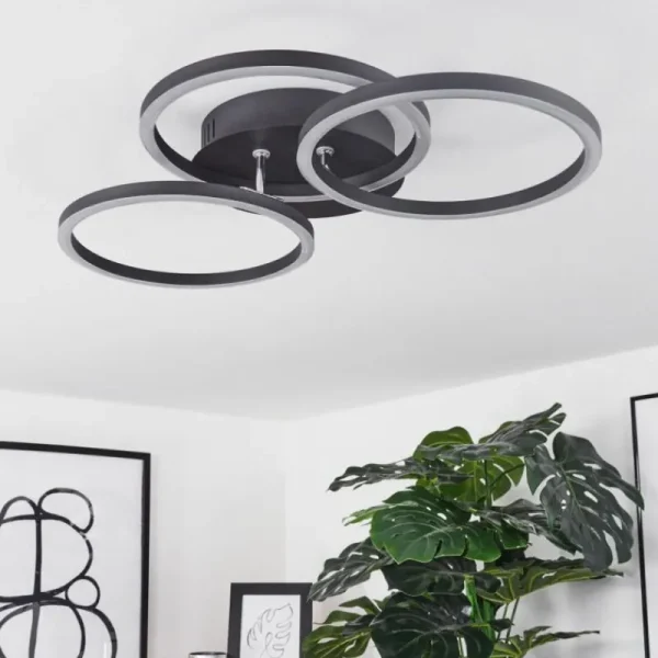 hofstein Plafonnier Xena LED Noir, 1 lumière, Télécommandes* Lampes Modernes